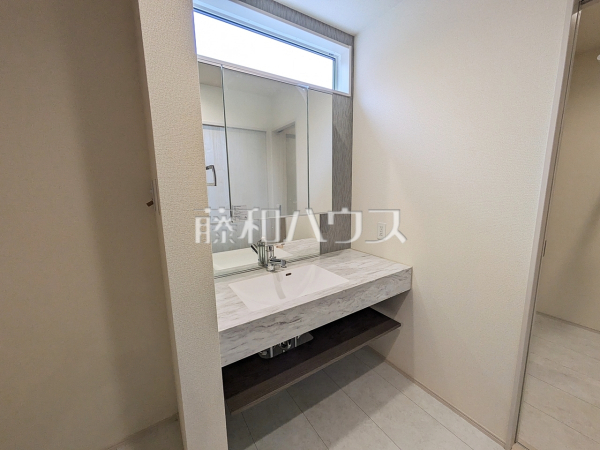 6号棟　洗面室　【福岡市西区横浜１丁目】