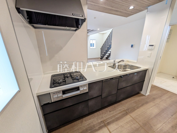 6号棟　キッチン　【福岡市西区横浜１丁目】