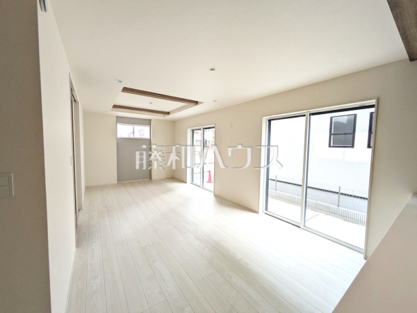 1号棟　リビング　【福岡市西区横浜１丁目】