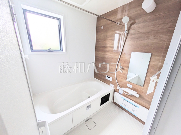 浴室　【北名古屋市久地野北浦】