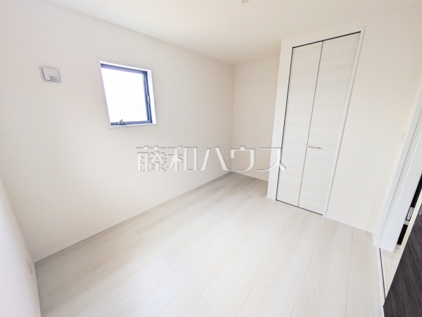 居室　【北名古屋市久地野北浦】