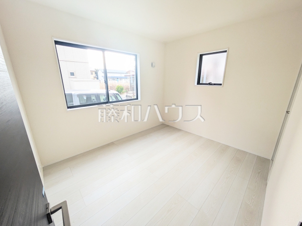 居室　【北名古屋市久地野北浦】