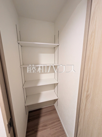 収納　【アールヴェール荻窪北】