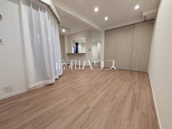 リビング　【アールヴェール荻窪北】