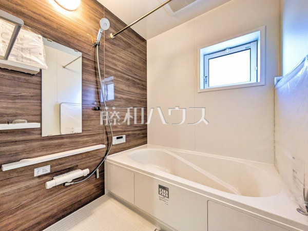 落ち着いた色合いで疲れたからだを癒す、贅沢なくつろぎ空間です。 　【志木市下宗岡４丁目】