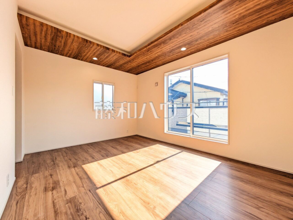 2面採光で明るく風通しの良いお部屋♪ 　【志木市下宗岡４丁目】