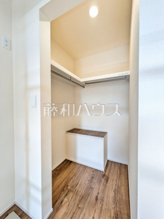 収納　【志木市下宗岡４丁目】