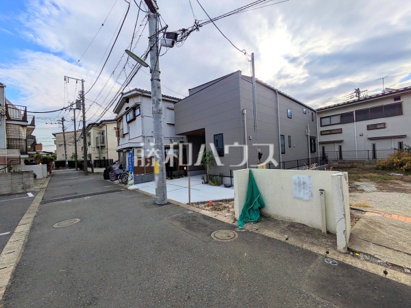 接道状況および現場風景　【世田谷区上馬５丁目】