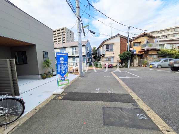 接道状況および現場風景　【世田谷区上馬５丁目】