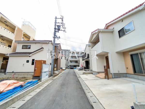 接道状況および現場風景　【那覇市字仲井真】