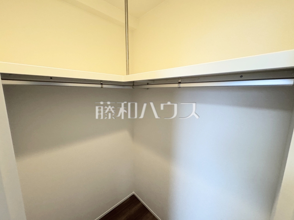 ウォークインクローゼット　【ブランシエラ那覇曙プレミスト】