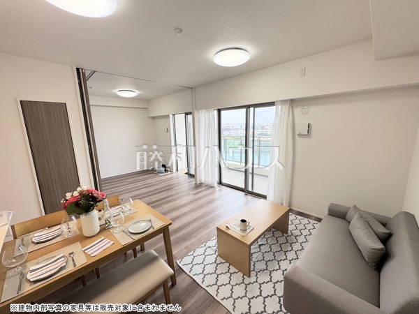 リビング　【ブランシエラ那覇曙プレミスト】