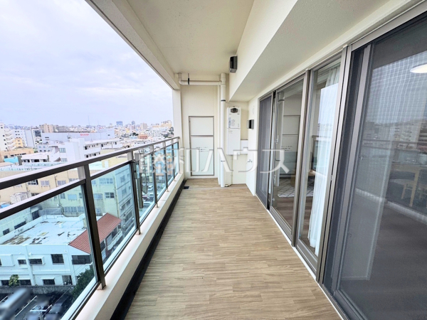 バルコニー　【ブランシエラ那覇曙プレミスト】