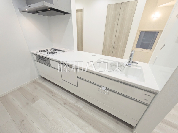 C号棟　キッチン　【中野区沼袋２丁目】