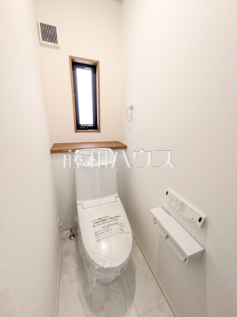 2号棟　トイレ　【うるま市前原】