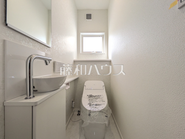 トイレ　【練馬区桜台４丁目】