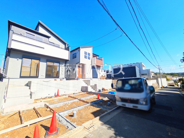 接道状況および現場風景　【福岡市東区美和台３丁目】