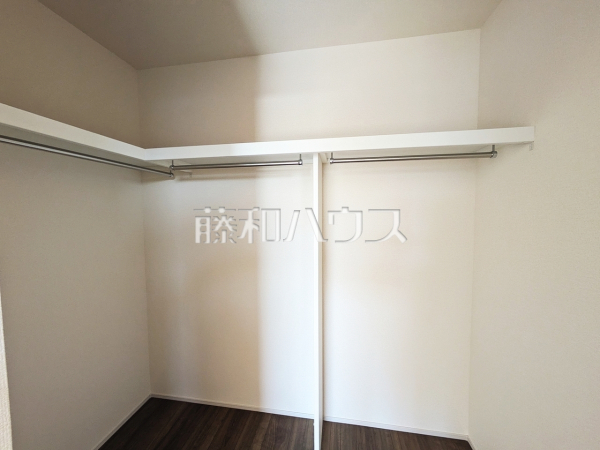 2号棟　ウォークインクローゼット　【福岡市東区美和台３丁目】