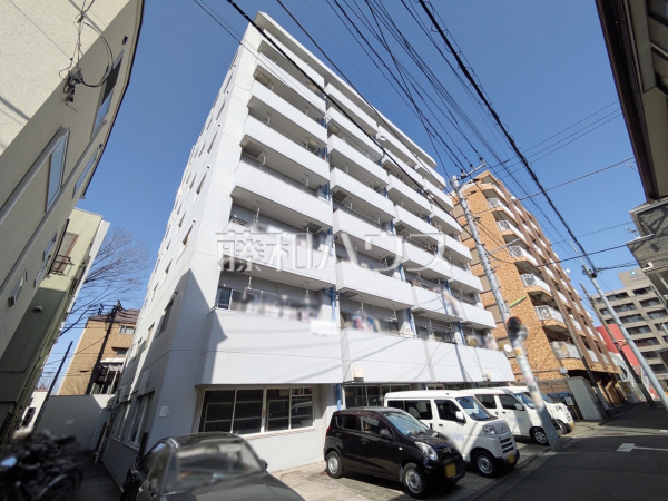 外観　【いづみハイツ芦花公園】