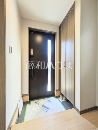 玄関　【東大和市高木３丁目】