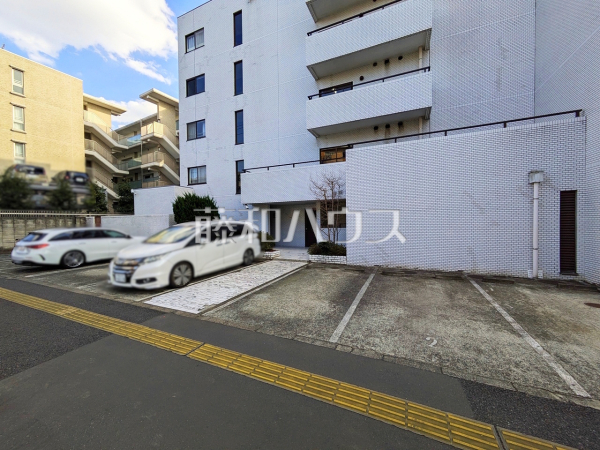 駐車場　【パレス永福】