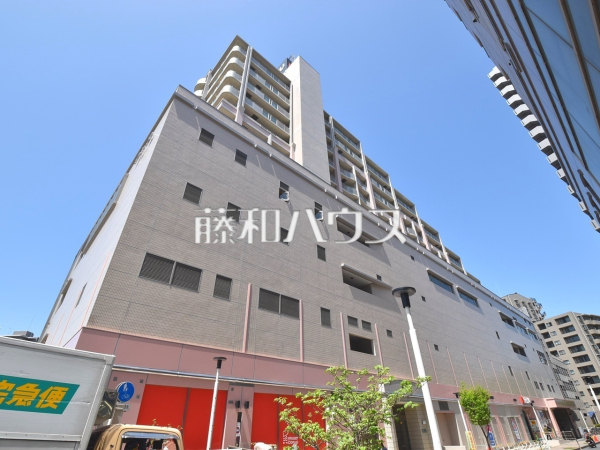 4階には「清瀬市立駅前図書館」があり、読書好きにはたまらない立地ですね♪
外観　【クレアビューコート清瀬駅前】