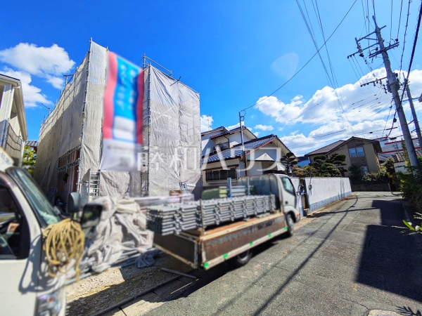 接道状況および現場風景　【福岡市城南区干隈１丁目】