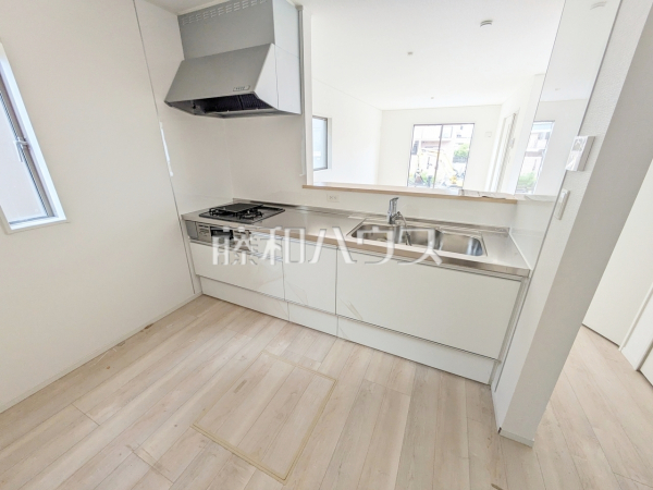 1号棟　キッチン　【福岡市城南区干隈１丁目】