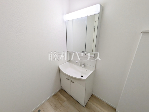 1号棟　洗面室　【福岡市城南区干隈１丁目】