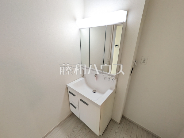 1号棟　洗面室　【名古屋市北区長喜町３丁目】