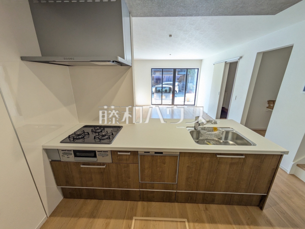 2号棟　キッチン　【名古屋市北区長喜町３丁目】