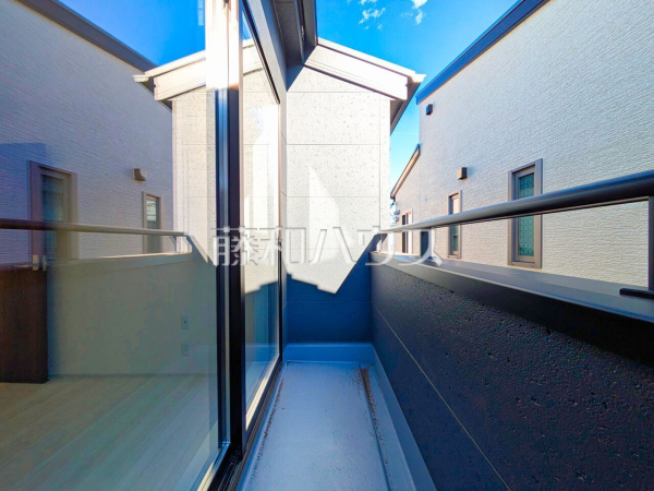 バルコニー　【新座市石神３丁目】