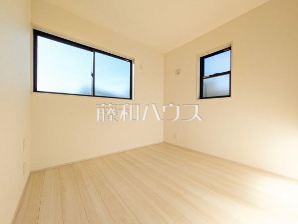 居室　【新座市石神３丁目】