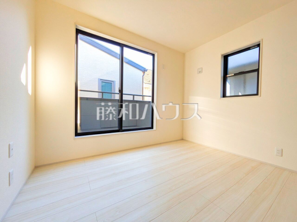 居室　【新座市石神３丁目】