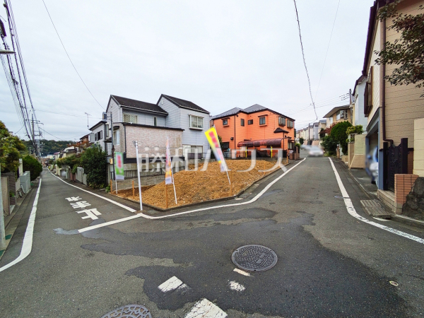 接道状況および現場風景　【多摩市諏訪１丁目】
