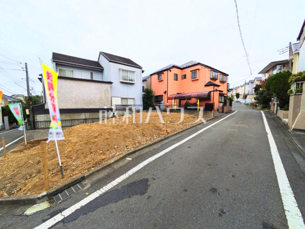 接道状況および現場風景　【多摩市諏訪１丁目】