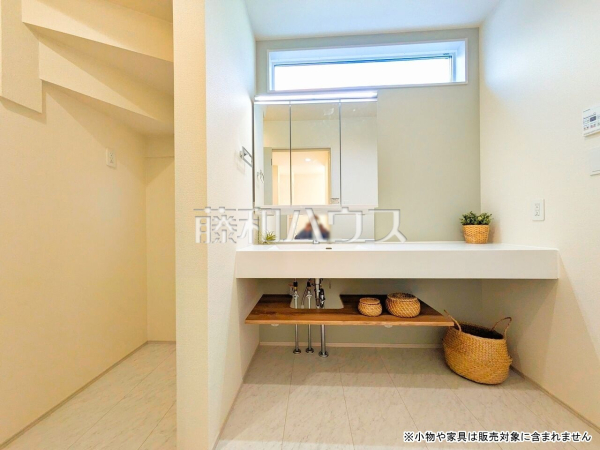 洗面室　【東村山市秋津町２丁目】