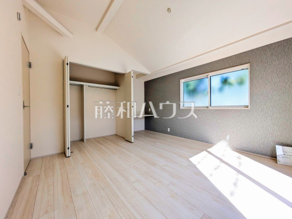 居室　【東村山市秋津町２丁目】