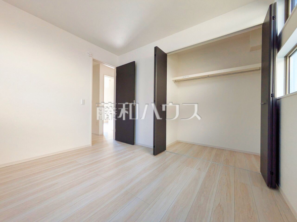 居室　【所沢市大字北秋津】