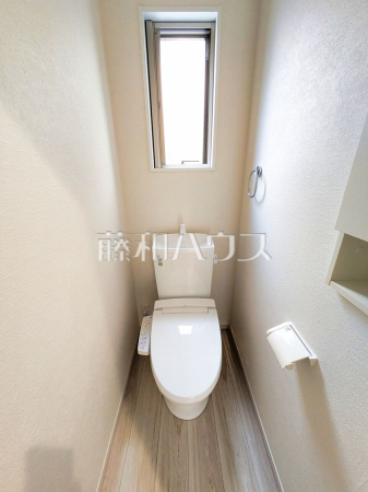 トイレ　【所沢市大字北秋津】