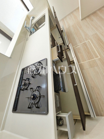 キッチン　【所沢市大字北秋津】