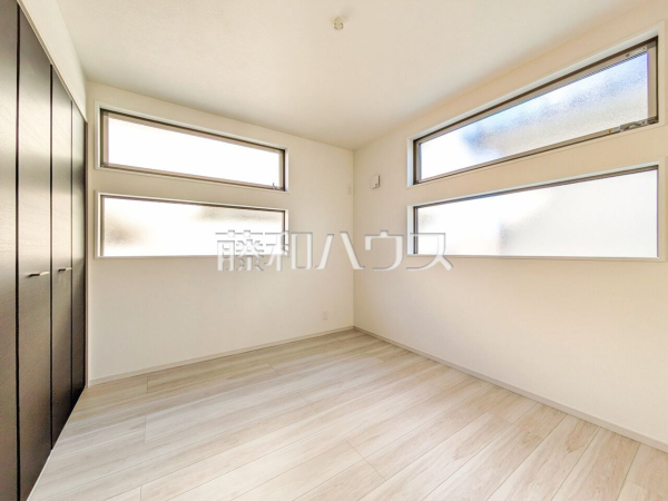 居室　【所沢市大字北秋津】