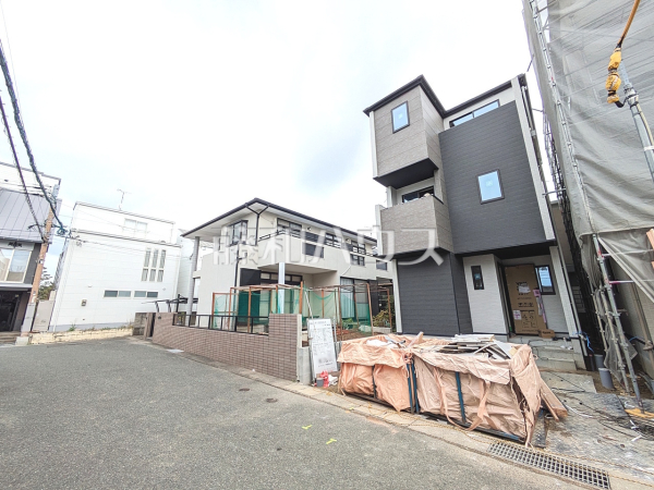 接道状況および現場風景　【福岡市西区愛宕浜４丁目】