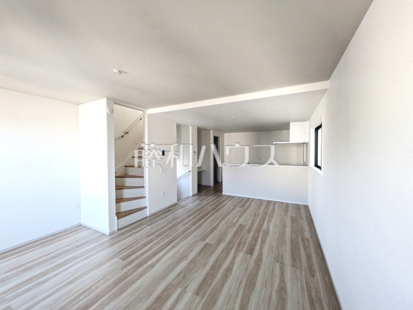 1号棟　リビング　【福岡市西区愛宕浜４丁目】