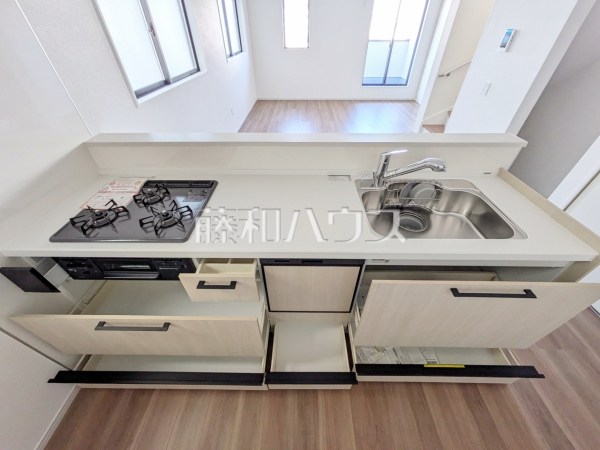 2号棟　キッチン　【福岡市西区愛宕浜４丁目】