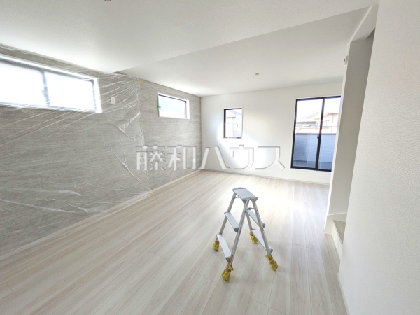 3号棟　リビング　【福岡市西区愛宕浜４丁目】