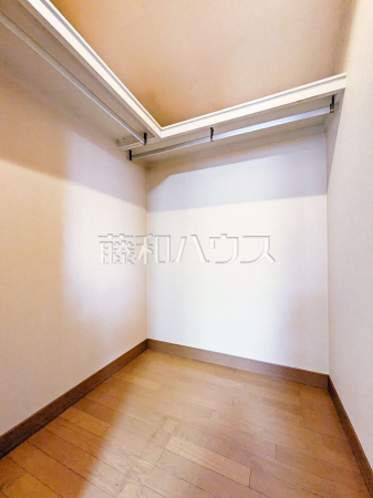 収納　【東久留米市下里３丁目】