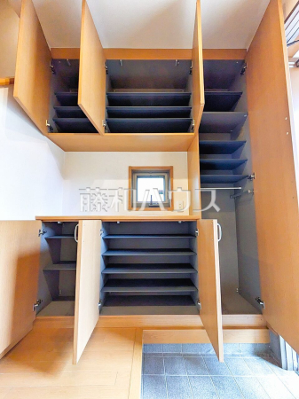 収納　【東久留米市下里３丁目】