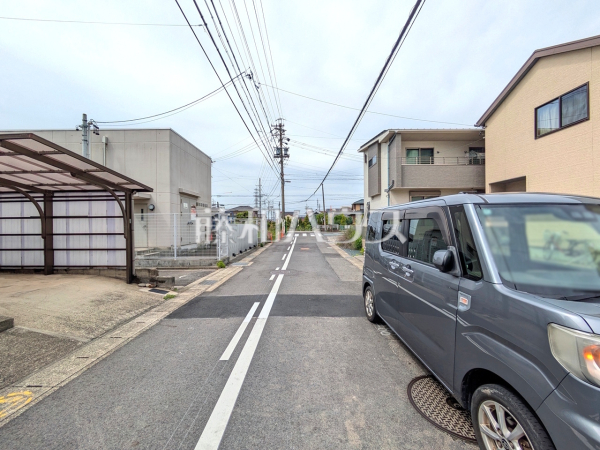 接道状況および現場風景　【小牧市小牧１丁目】