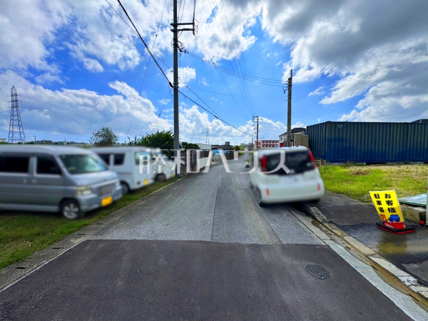 接道状況および現場風景　【南城市玉城字前川】